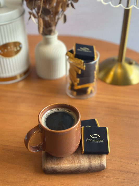 Tablete de chocolate ao leite recheado de nutella e waffer 10g