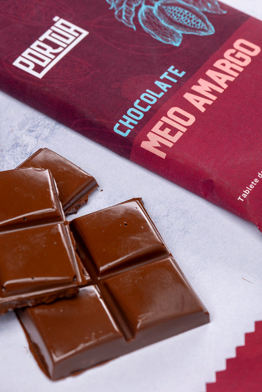 Barra maciça de chocolate meio amargo 80g
