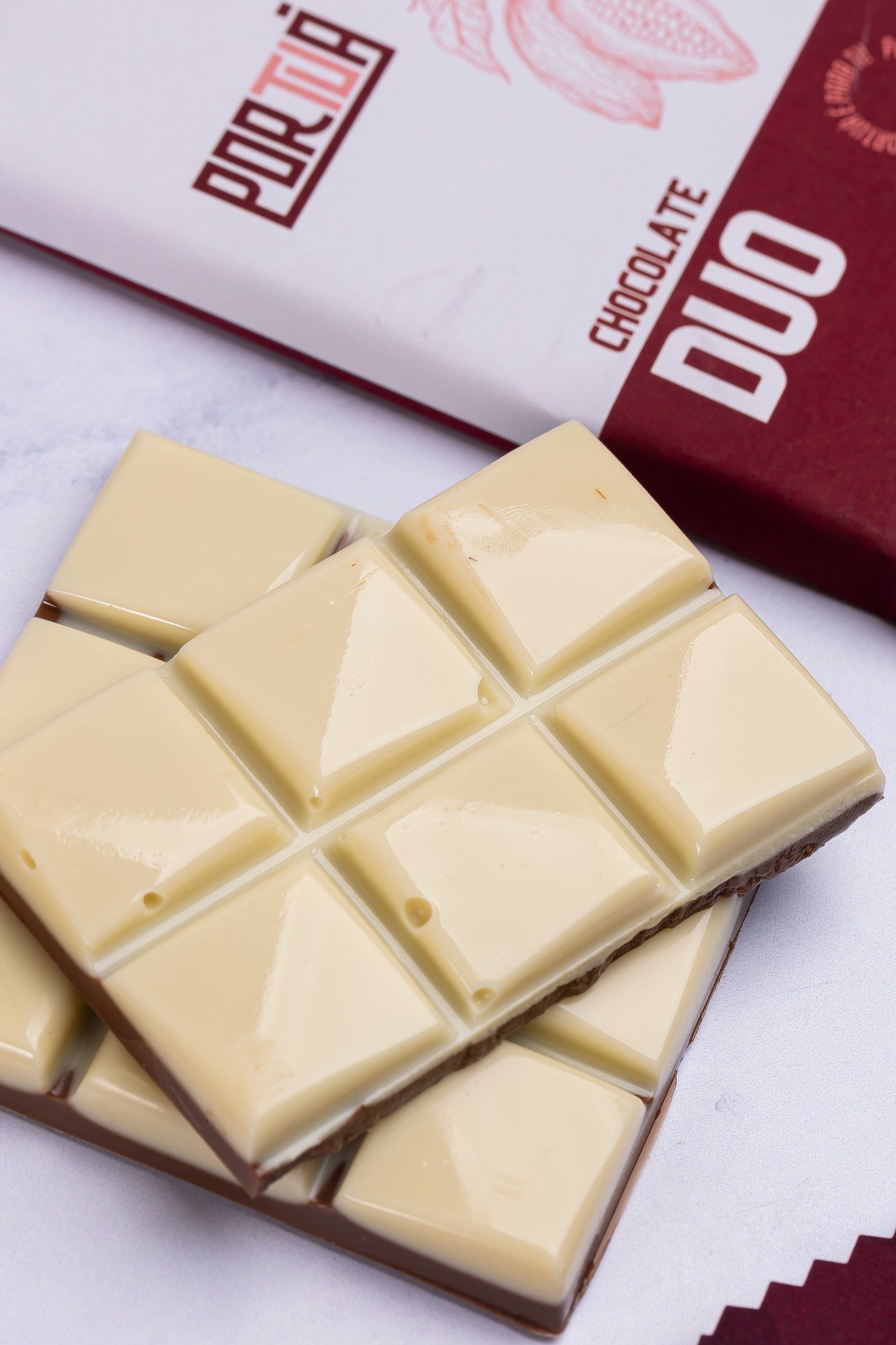 Barra maciça de chocolate duo 80g